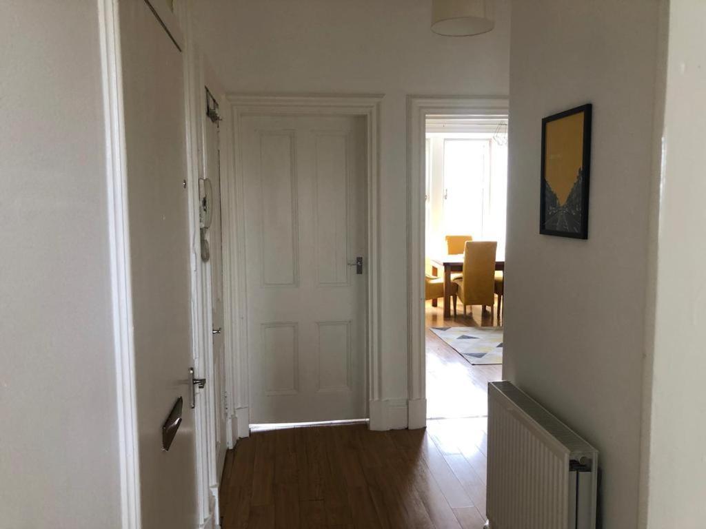Lovely 2 Bedroom Apartment Close To City Centre Edinburgh Ngoại thất bức ảnh